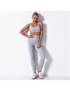 4 colors Fashion Modern Breathable Workout Clothing Women Active Wear Yoga Set fitness